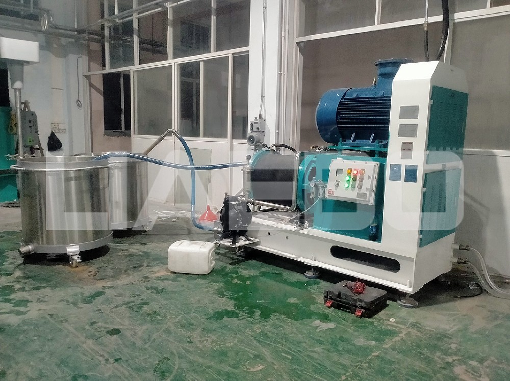 廣東某新材料企業(yè)100L砂磨機(jī)調(diào)試成功