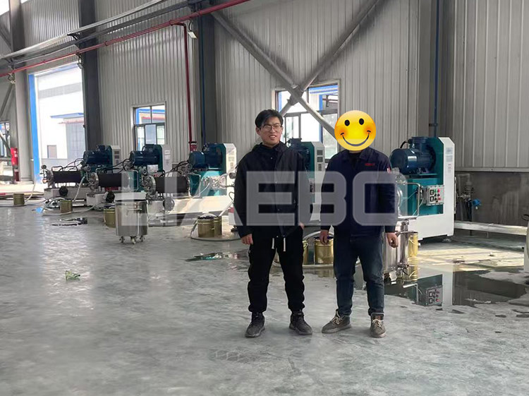 四川某有限公司50L高端棒塊式納米臥式砂磨機(jī)?調(diào)試成功