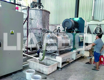 廣西某陶瓷漿料企業(yè)300L磨砂機(jī)